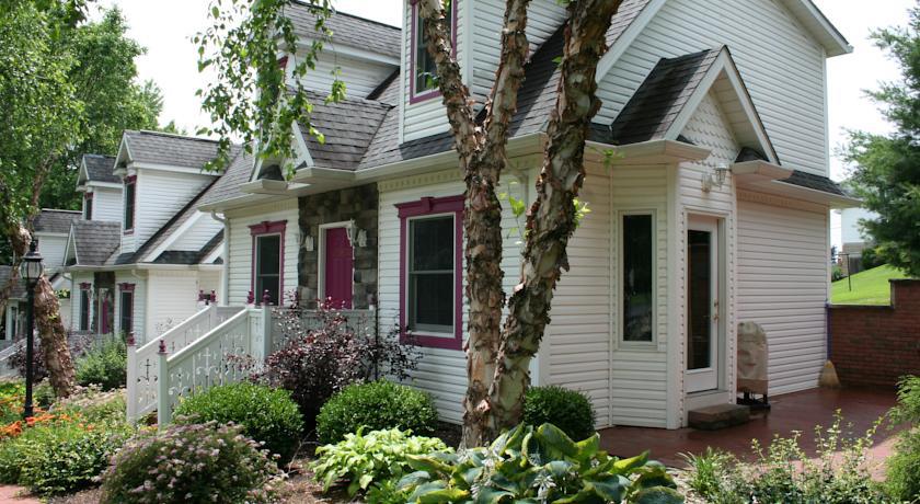 فيلا برلينفي Donna'S Premier Lodging الغرفة الصورة
